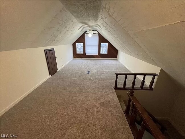 Building Photo - 903 Clay St