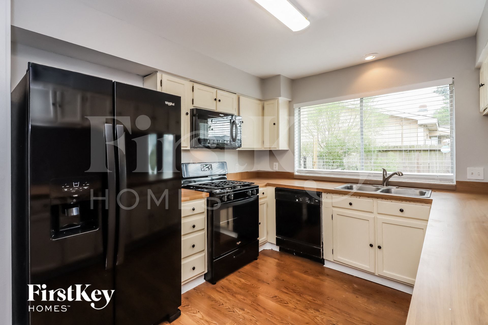 Building Photo - 2231 Anthony-Hay Ln