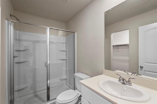 Building Photo - 2208 Sayle St