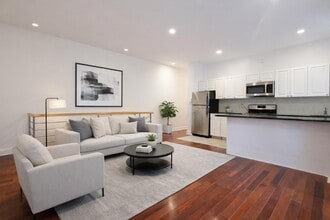 Building Photo - 270 Fort Washington Ave