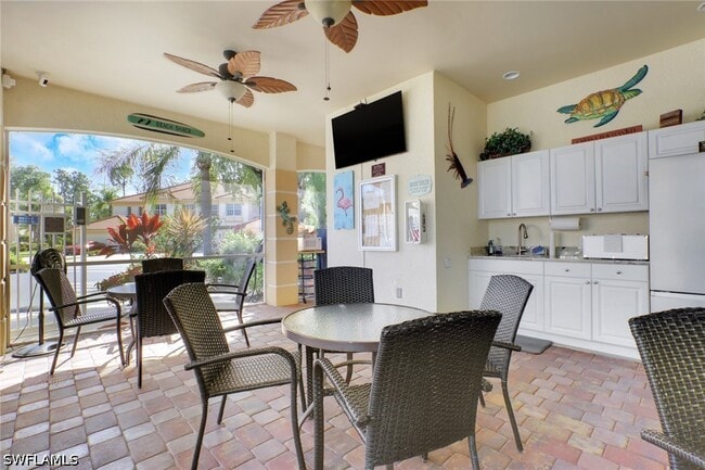 Building Photo - 7844 Clemson St