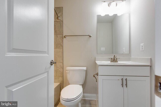 Building Photo - 7110 Druce Way