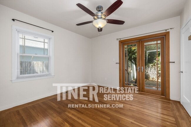 Building Photo - 3571 D St