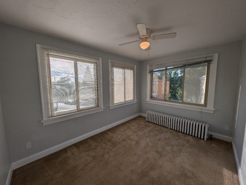 Building Photo - 13 W Bellecrest Ave