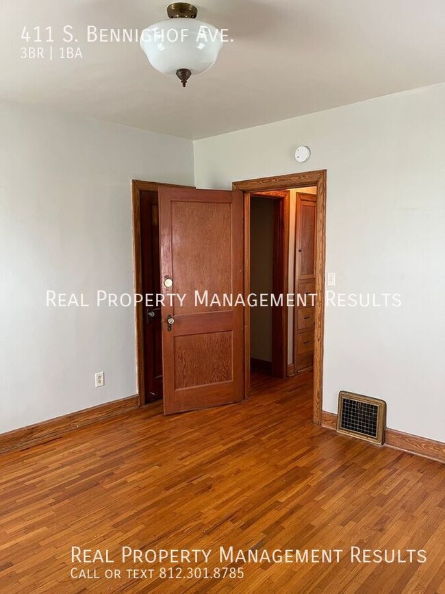 Building Photo - 411 S Bennighof Ave