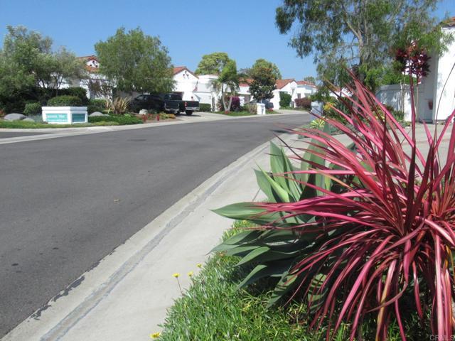 Building Photo - 4052 Aeolia Way