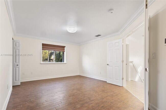 Building Photo - 11071 NW 47th Ln