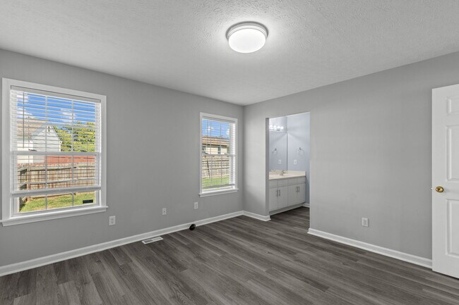 Building Photo - 6907 Colrain Cir