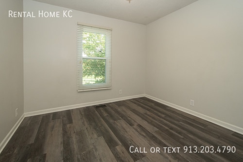 Building Photo - 21351 W 123rd Terrace