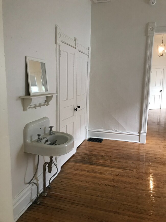 Building Photo - Four Todd Boys LLC