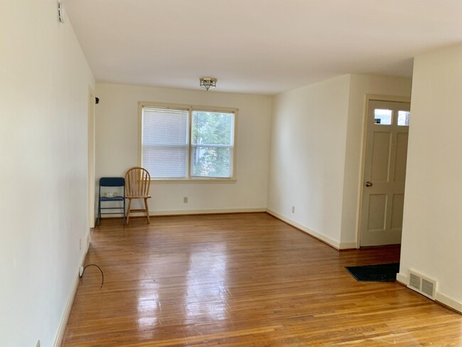 Building Photo - 41 Jasper Parrish Dr