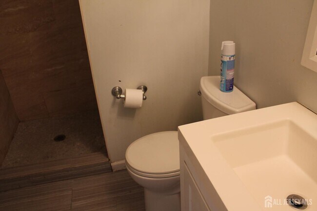 Building Photo - 899 Green St