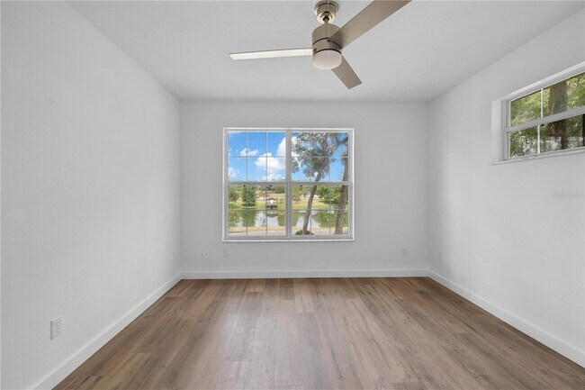 Building Photo - 1628 SE 29th Terrace