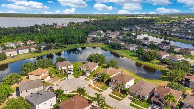 Building Photo - Beautiful Home in the Lake Nona area