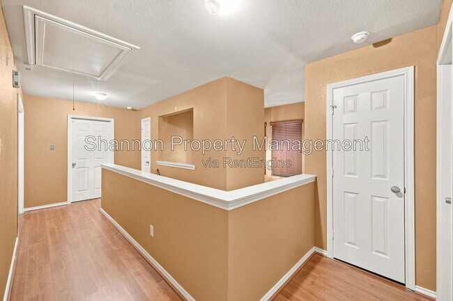 Building Photo - 16551 Pentonshire Ln