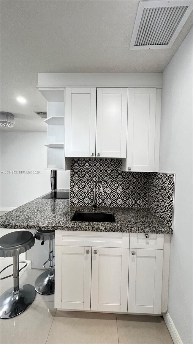 Building Photo - 14652 SW 114th Terrace