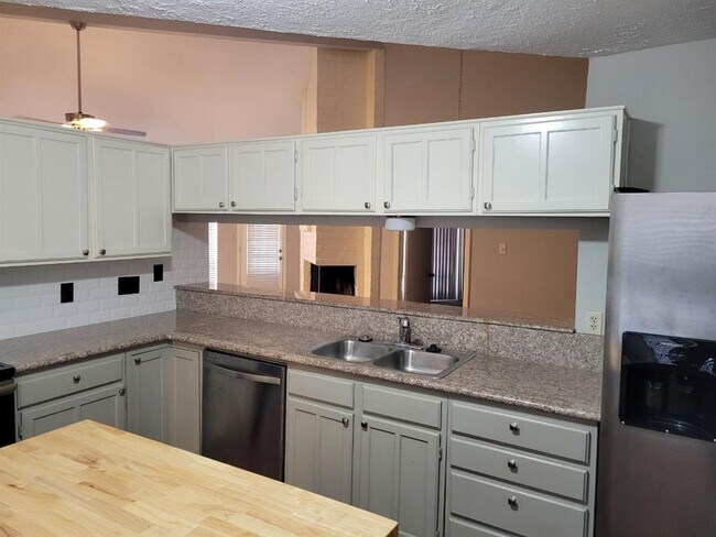 Building Photo - 4818 Branchberry Ln
