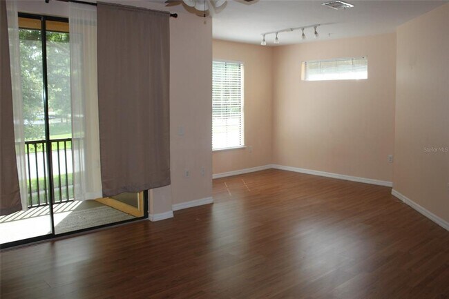 Building Photo - 6159 Metrowest Blvd