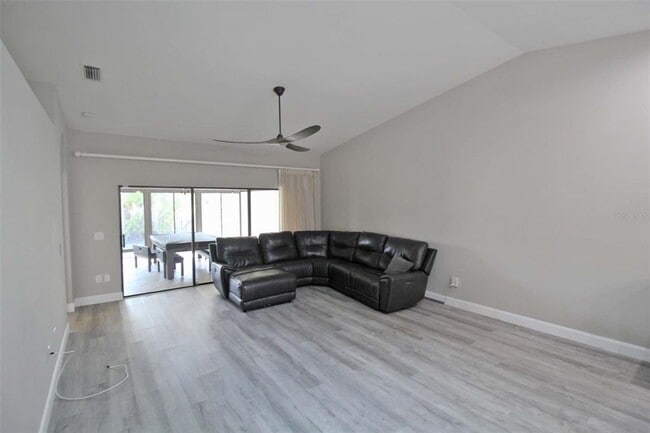 Building Photo - 6019 Courtside Dr