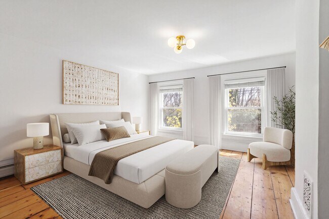 Building Photo - 284 6th St