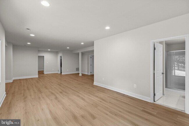 Building Photo - 9724 Centennial Meadows Ln
