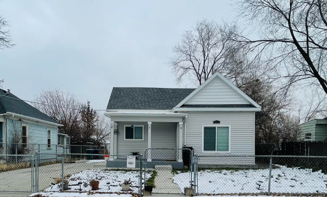 Building Photo - 955 S 1400 W
