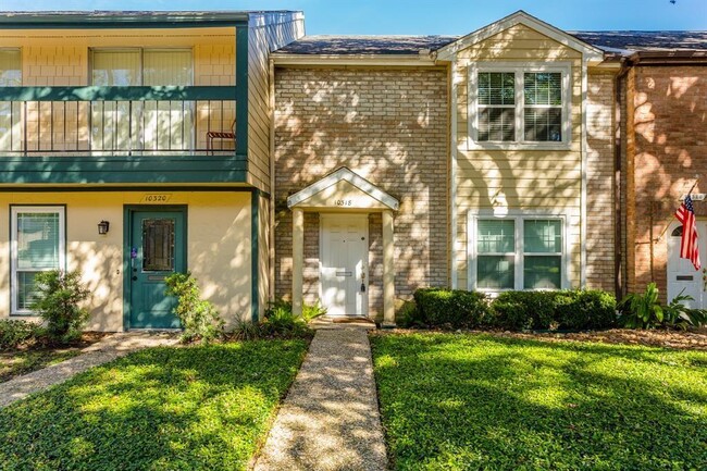 Primary Photo - 10318 Briar Forest Dr