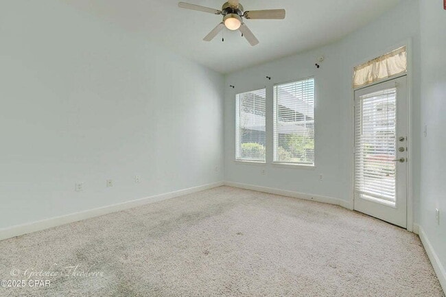 Building Photo - "Spacious 2-Bed Condo with 2.5 Baths on Fr...