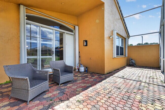Building Photo - 7116 Cataluna Cir
