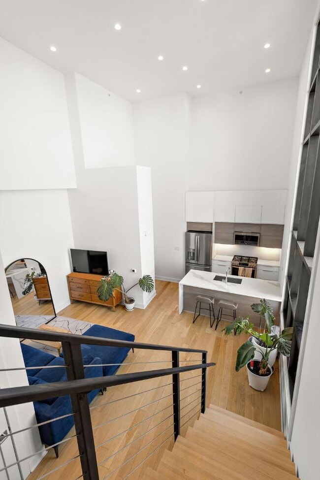 Building Photo - 6025 JFK Blvd E