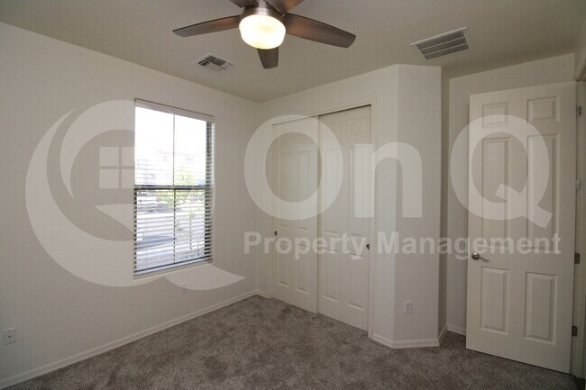 Building Photo - 11879 W Byron Wolfe Dr