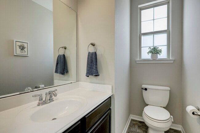 Building Photo - 3323 Masters Point Dr