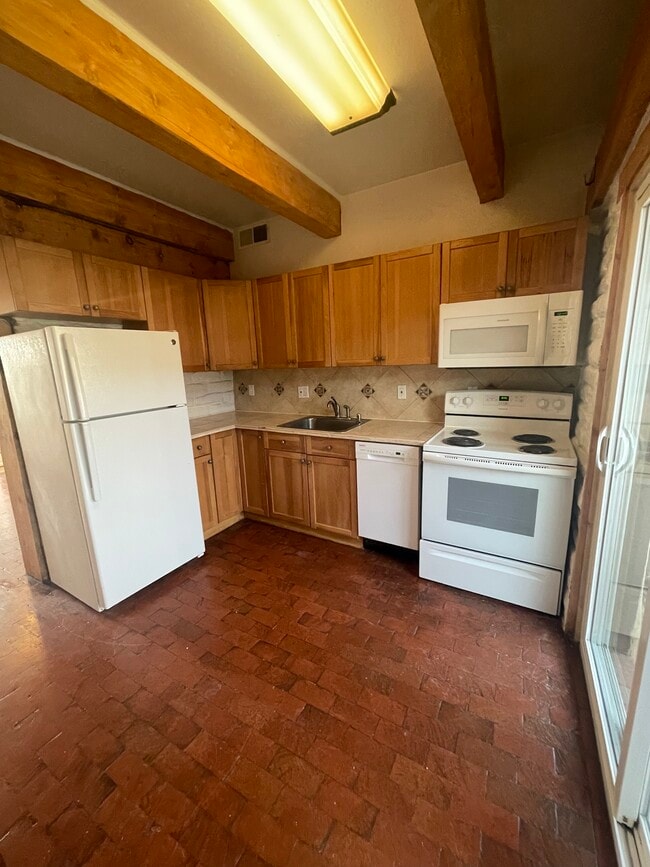 Building Photo - 155 Placitas Rd NW