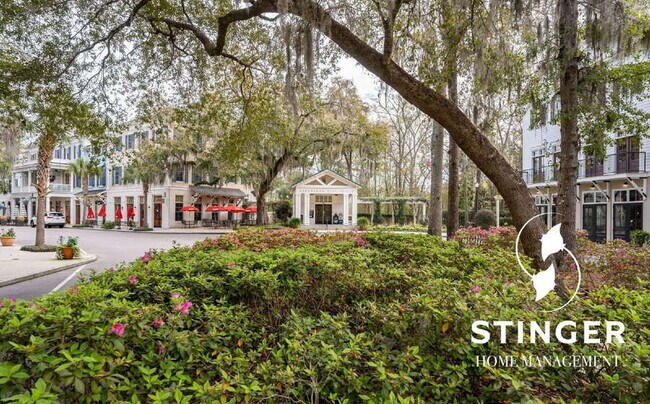 Building Photo - 1 Market-2