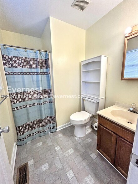 Building Photo - 217 Mimosa Ave