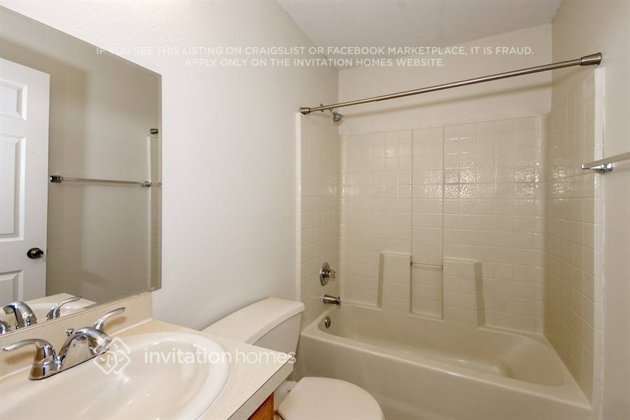 Building Photo - 575 Eagle Ct