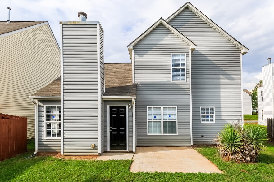 Building Photo - 3034 Robin Terry Ct