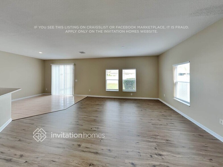 Building Photo - 10253 Newminster Loop