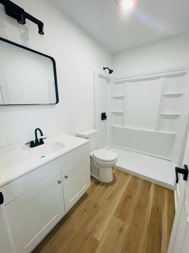 Building Photo - 2117 Pear Orchard Dr