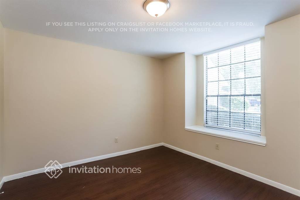 Building Photo - 12514 Mill Ln Dr