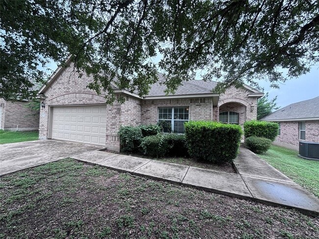 Primary Photo - 3906 Links Ln