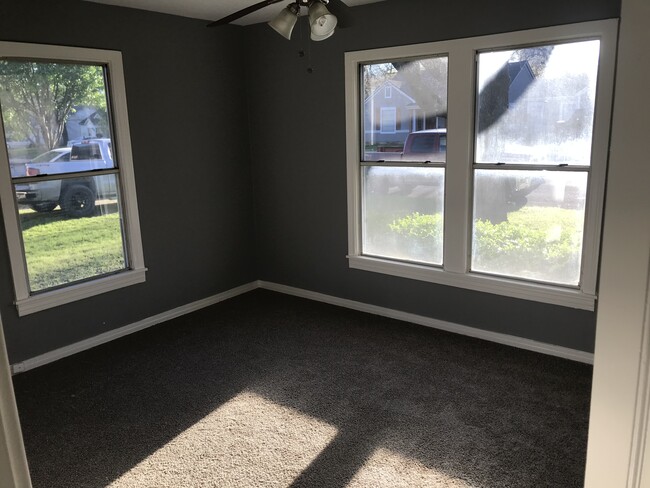 Building Photo - 1814 Buck St