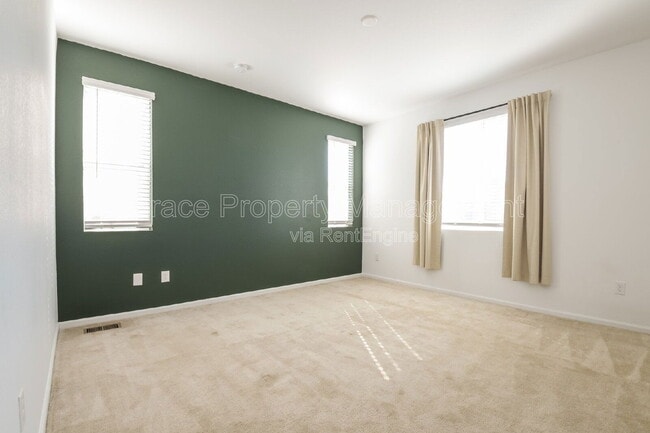 Building Photo - 9681 Truckee St