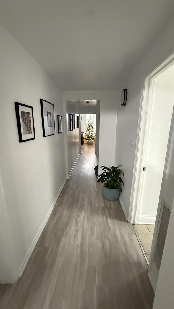 Building Photo - 2143 W 18th Pl