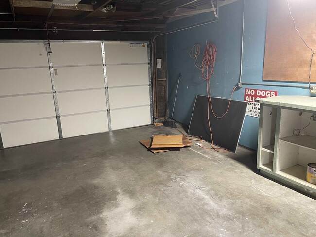 Building Photo - 9601 Indian Wells Cir