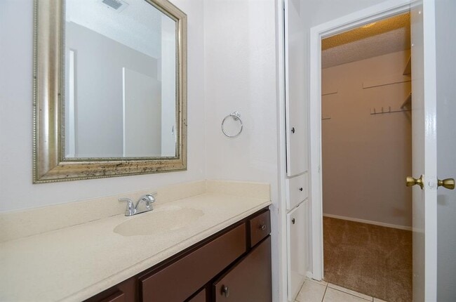 Building Photo - 22706 Coriander Dr