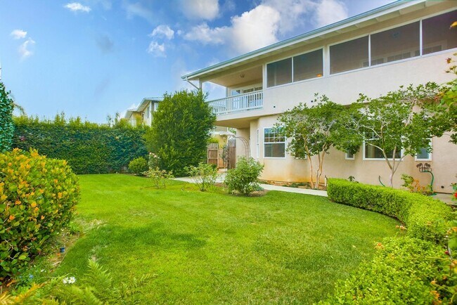 Building Photo - 1844 Dora Dr