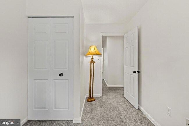 Building Photo - 2609 Claybrooke Dr