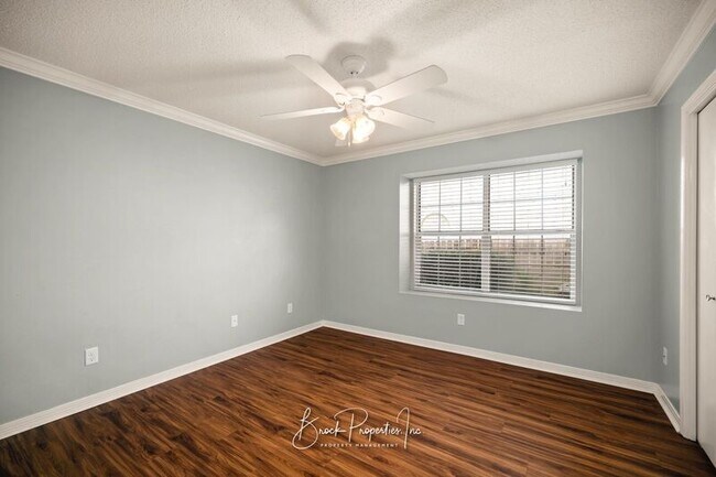 Building Photo - 3510 Silvertree Ln