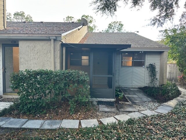 Building Photo - 3801 Crown Point Rd